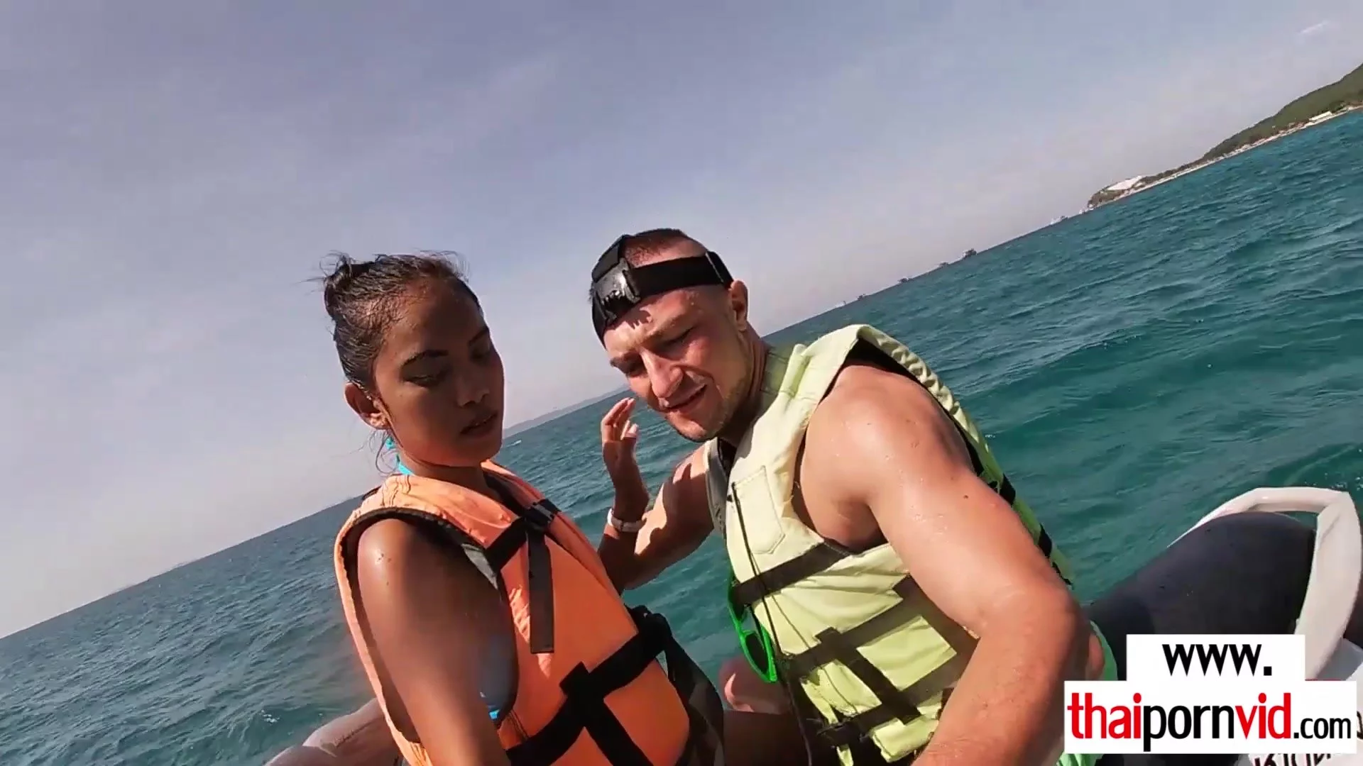 Amateur Thai teen sucking BWC on jet ski - uiPorn.com